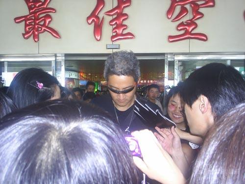 ����Ѳ�ݹ������������ؼα������ڴ�ǣ�����