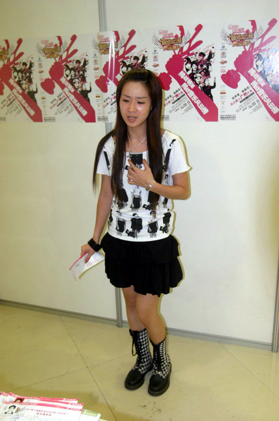 MTV电视台美女主持人 参加风云新人广州海选