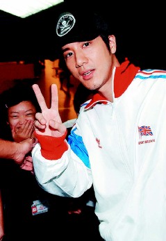 王力宏澄清忧郁症传闻:我只是看运动神经科