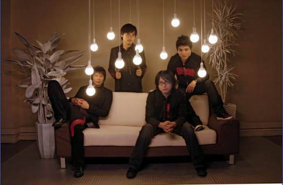 �ֶӽ��ܣ��ǹ�ǹ