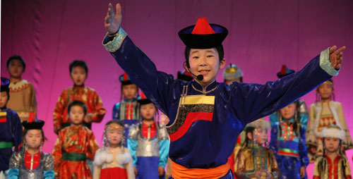 五彩传说合唱团可能成为中国多种艺术的领头羊
