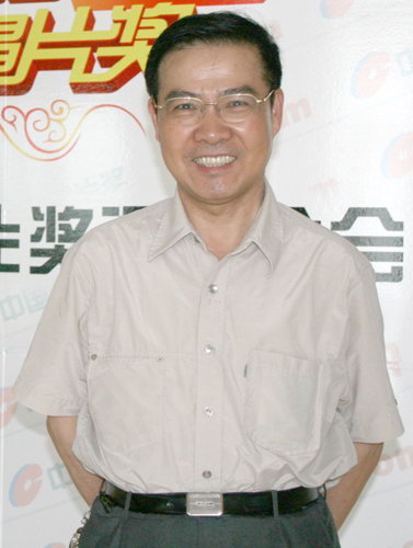 中国金唱片奖评委会主任邹友开:变化中求发展