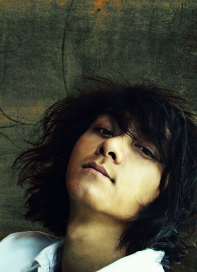 歌手虞洋妙语惊人:做音乐就像织毛衣(图)