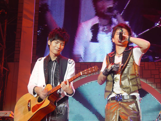 快男四小天王再度合作 将激情进行到底(图)_