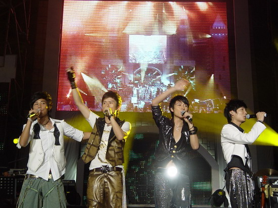 �����ɹ���Խ�ɶ��³��������ѳɡ�˫�ۡ�