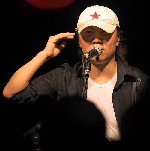 雪山音乐节摇滚丽江张扬：云南是另一个家(图)
