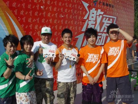再次受邀点燃激情盛夏花儿激发健康新活力(图)