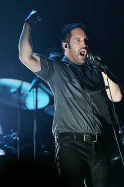 北京流行音乐节 崔健九寸钉乐队触动摇滚的神经