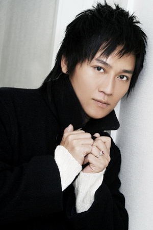 《欢乐中国行》泰宁之旅 阿木遭歌迷围堵索签