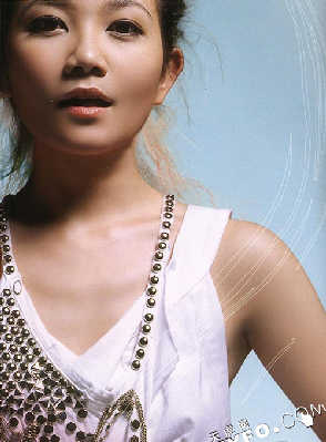 情歌天后梁静茹回大舞台过情人节(图)_影音娱