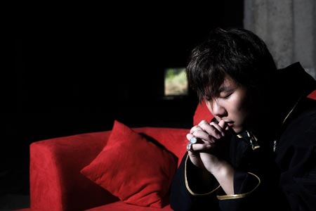 张伯宏亮相欢唱会+率众北京土