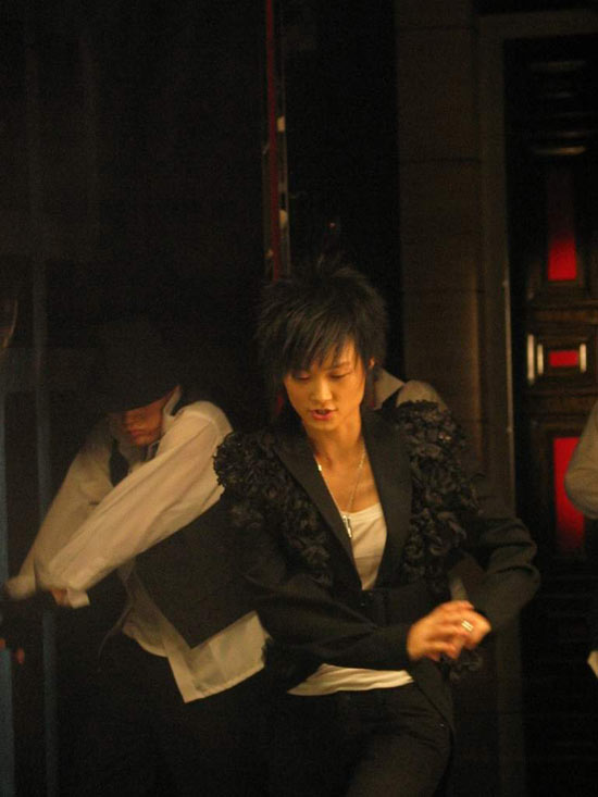 ����Ⱥ�Ǽ��˰���������¼�ơ����˱�����(ͼ)