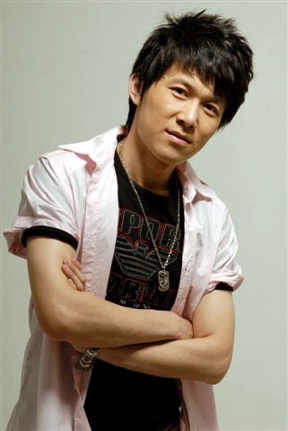 80后歌手高进单曲《江山》挑战创作才艺极限