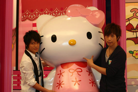 ������ж��ҡ����װ��HelloKitty��ܰͬ��(ͼ)