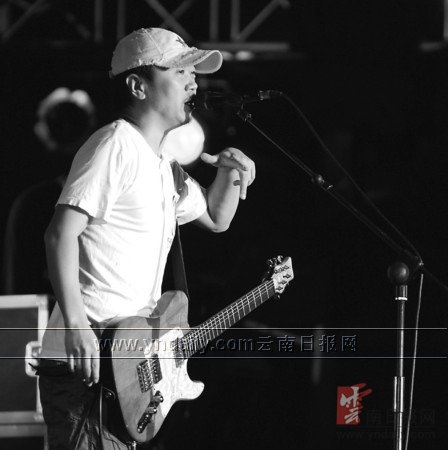 ����ѩɽ���飺����������Ůһ����������