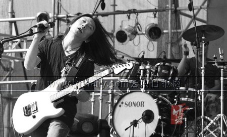 ����ѩɽ���飺����������Ůһ����������