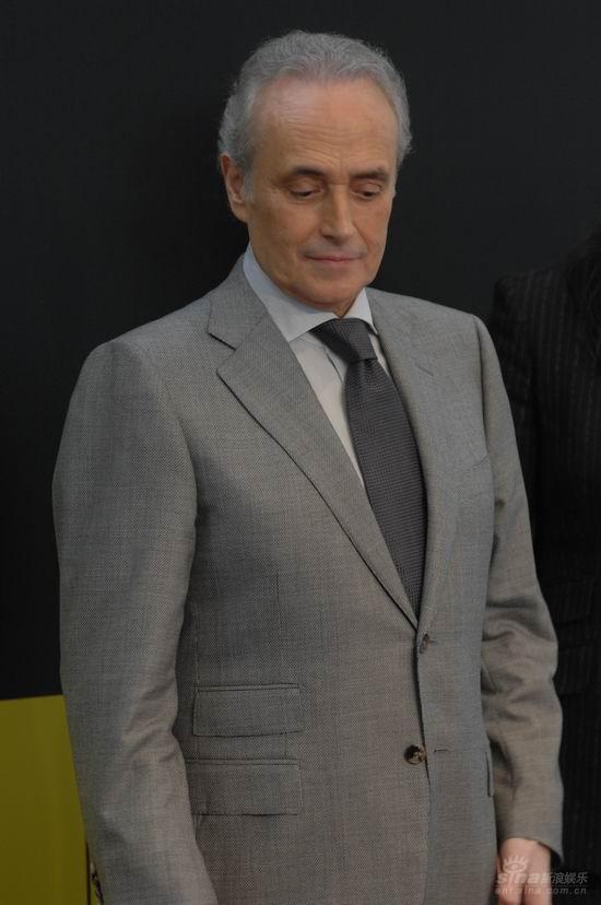 卡雷拉斯将献唱特奥 独唱演出纪念帕瓦洛蒂(图