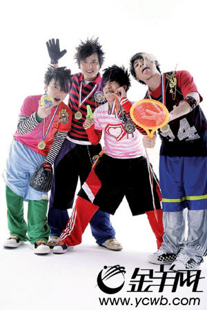 流行乐坛劲刮儿歌风 音乐人评说歌曲儿歌化