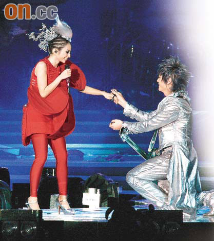 F.I.R�ݳ��ᰢ���¹������ŵ��ȶ�����(ͼ)