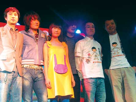 龙宽九段女主音单飞 签约太麦师兄朴树捧场(图