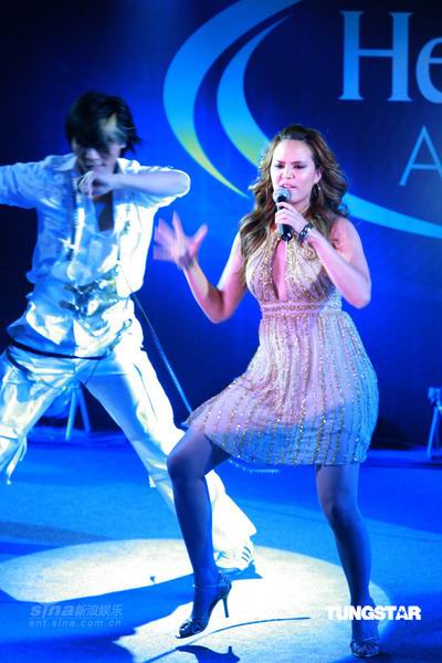 ��ͼ��Se7en�ܸ�����ʫ����֮�����ֻἤ���׳�