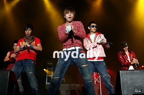 Bigbang��ͣһ�л�ﱸ�µ�ר����ĩ����