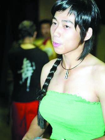 �����������Ǿ�������ƴ���Ѳ��г³���(ͼ)