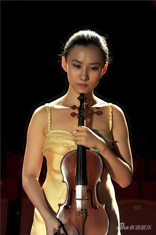 美女小提琴家谢双泽