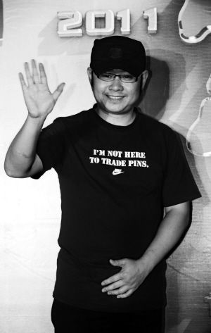 刀郎时隔7年后再次现身。昨日刀郎在深举行个唱发布会。深圳商报记者 韩墨 摄