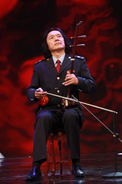 非职业组拉弦类选手张觉平二胡演奏《一枝花》
