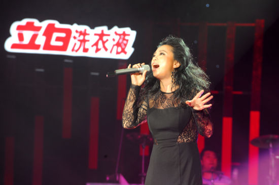 黄绮珊:不在意别人眼光 舞台就是灵魂