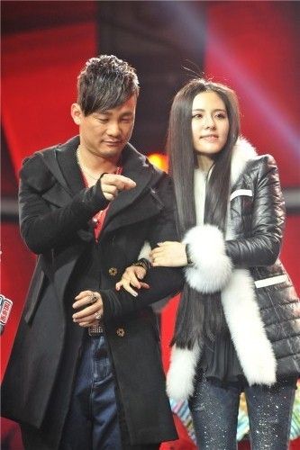 传好声音黄勇遭女友抛弃 美甲店关门