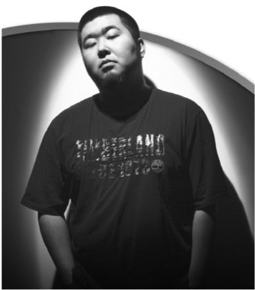 宋冬野与阿肆因翻唱走红:我们也是受益者
