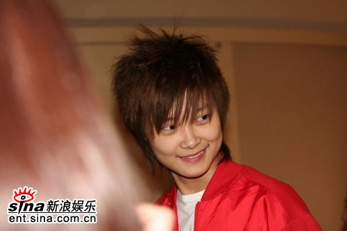 李宇春获得中美娱乐先锋人物钻石奖