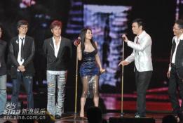 组图：蔡依林金曲奖闪耀整晚迷倒全场成赢家