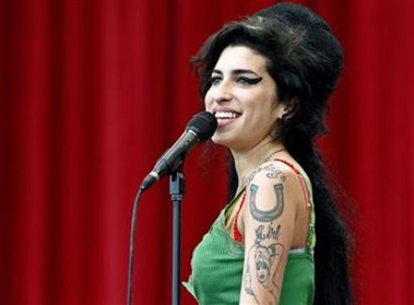 ͼģ˹ٲֽڿĻ--AmyWinehouse