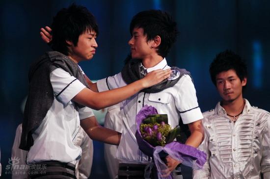 图文:快乐男声4进3总决赛--张杰与魏晨