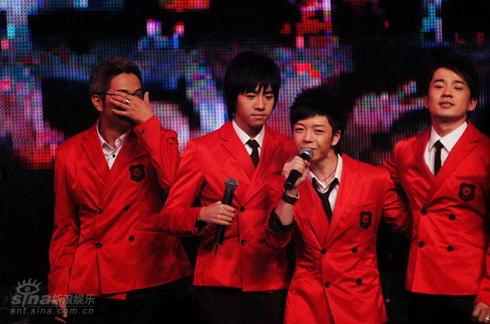 ͼ�ģ����������ܾ���3��2--�������ϳ��ݳ�