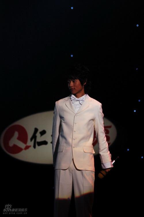 ͼ�ģ����������ܾ���3��2--κ��˫�����