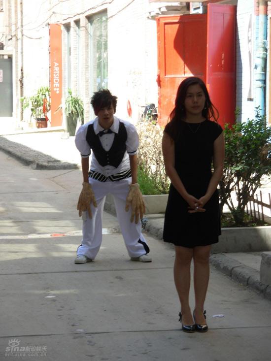 穷开心mv梦中情人