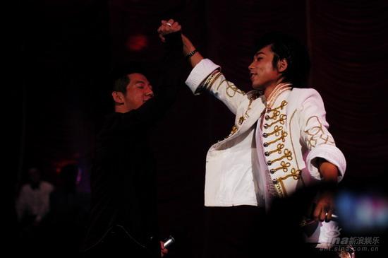 ͼ�ģ������뺣Ȫ���������״κ�����Ǣ