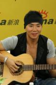 刘畊宏独家做客新浪完美主义者用音乐表达自我