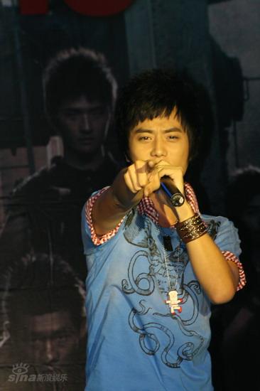 ͼ�ģ�����13ǿ�μӷ�������ƿ�--½���ݳ�