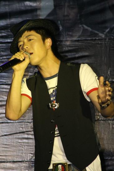 ͼ�ģ�����13ǿ�μӷ�������ƿ�--������