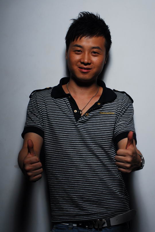 图文:风云新人成都金唱片-索宏磊