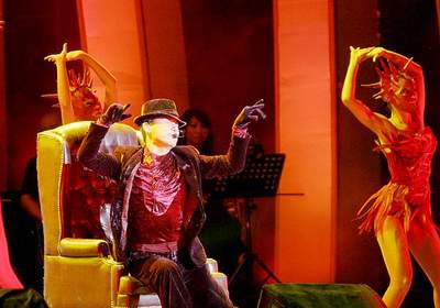 张学友石家庄演唱会 歌神变爱神演绎经典(组图