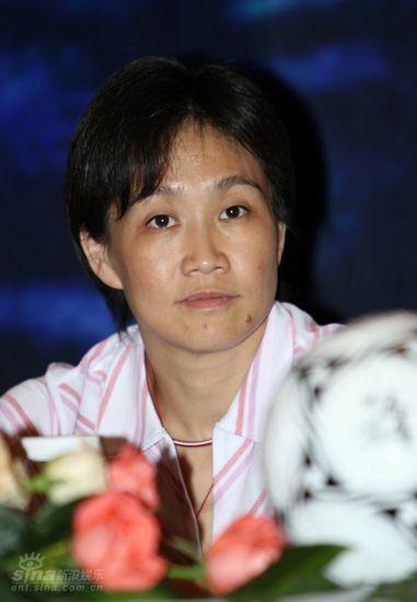 歌-足协女子部官员温丽蓉