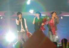 ��ͬһ�׸衷�߽�������˹���г�Ų̊ͬ(��ͼ)