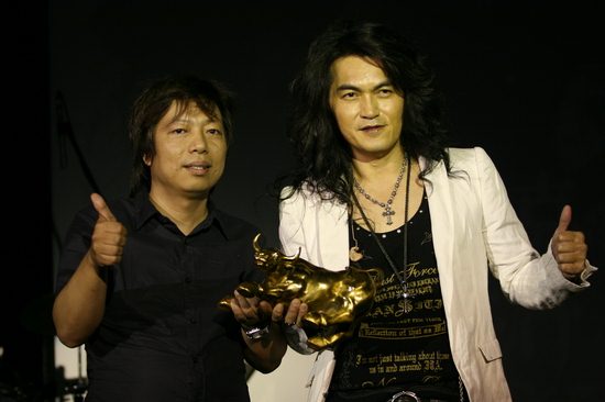 迪克牛仔首张原创专辑《风飞沙》首场会【图】