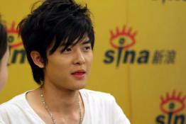 BOBO��϶�������������ǩԼ�Լ�д�漯(��ͼ)